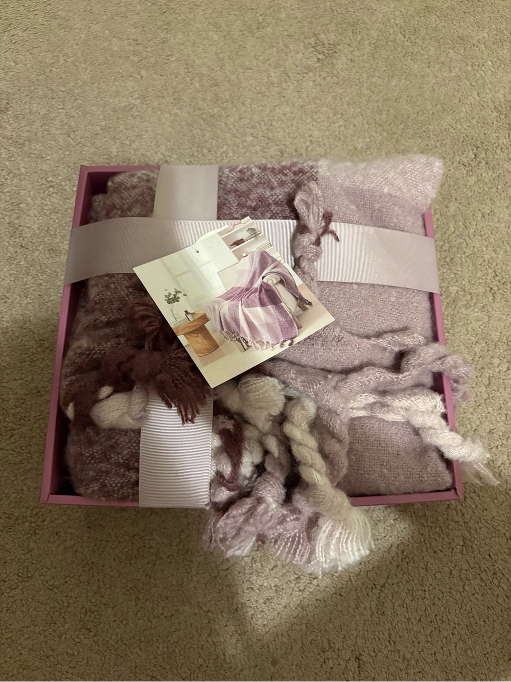 Soft Lavender Throw Blanket Gift Set